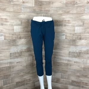 Nike Blue Green Cropped Leggings Size XL